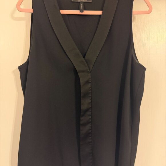 BCBG MAX AZRIA BLACK VNECK FLOWY TOP WOMENS SZ LARGE - Picture 1 of 2